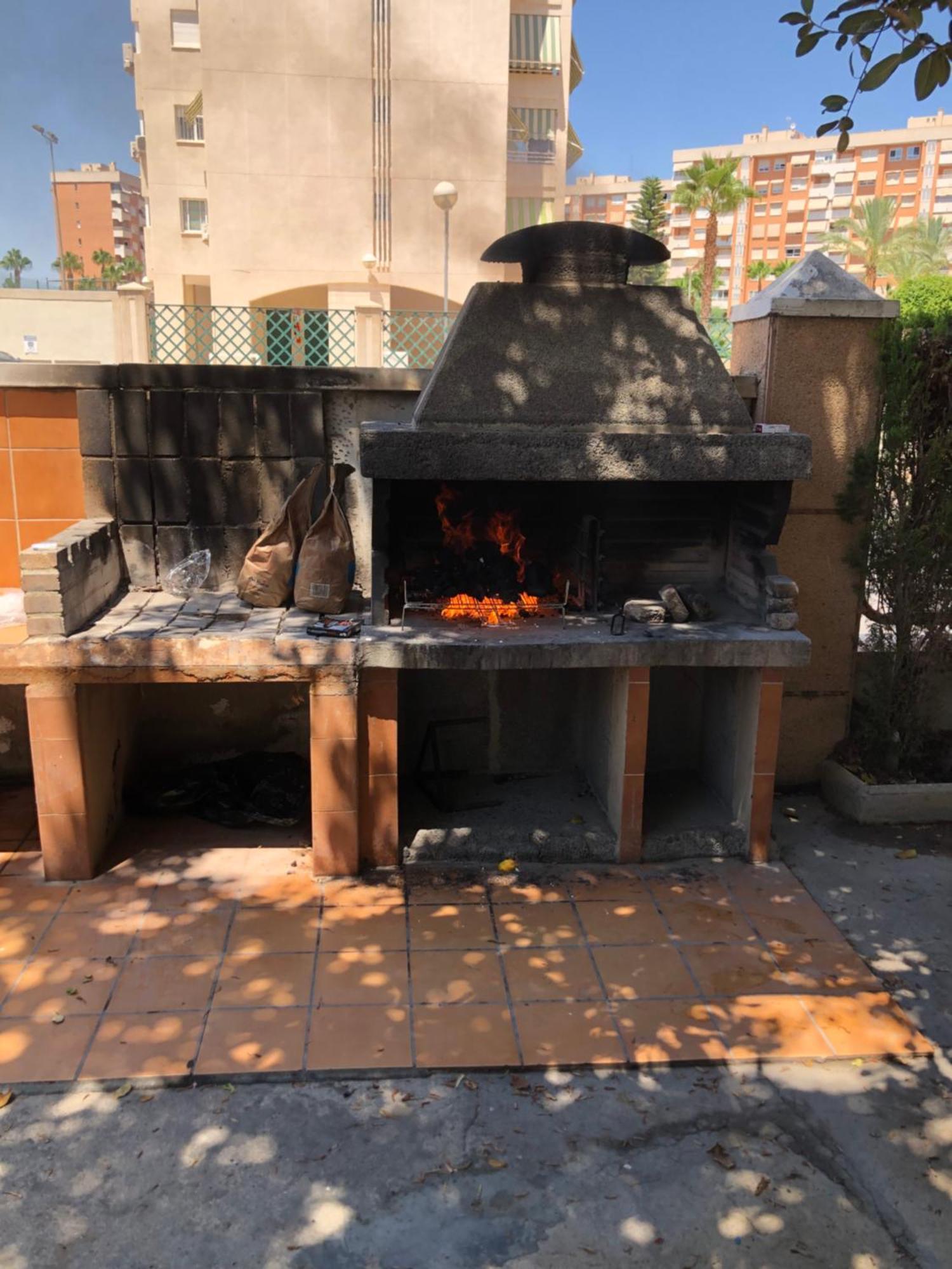 Precioso Apartamento En Urbanizacion Junto Al Mar. Alicante Dış mekan fotoğraf