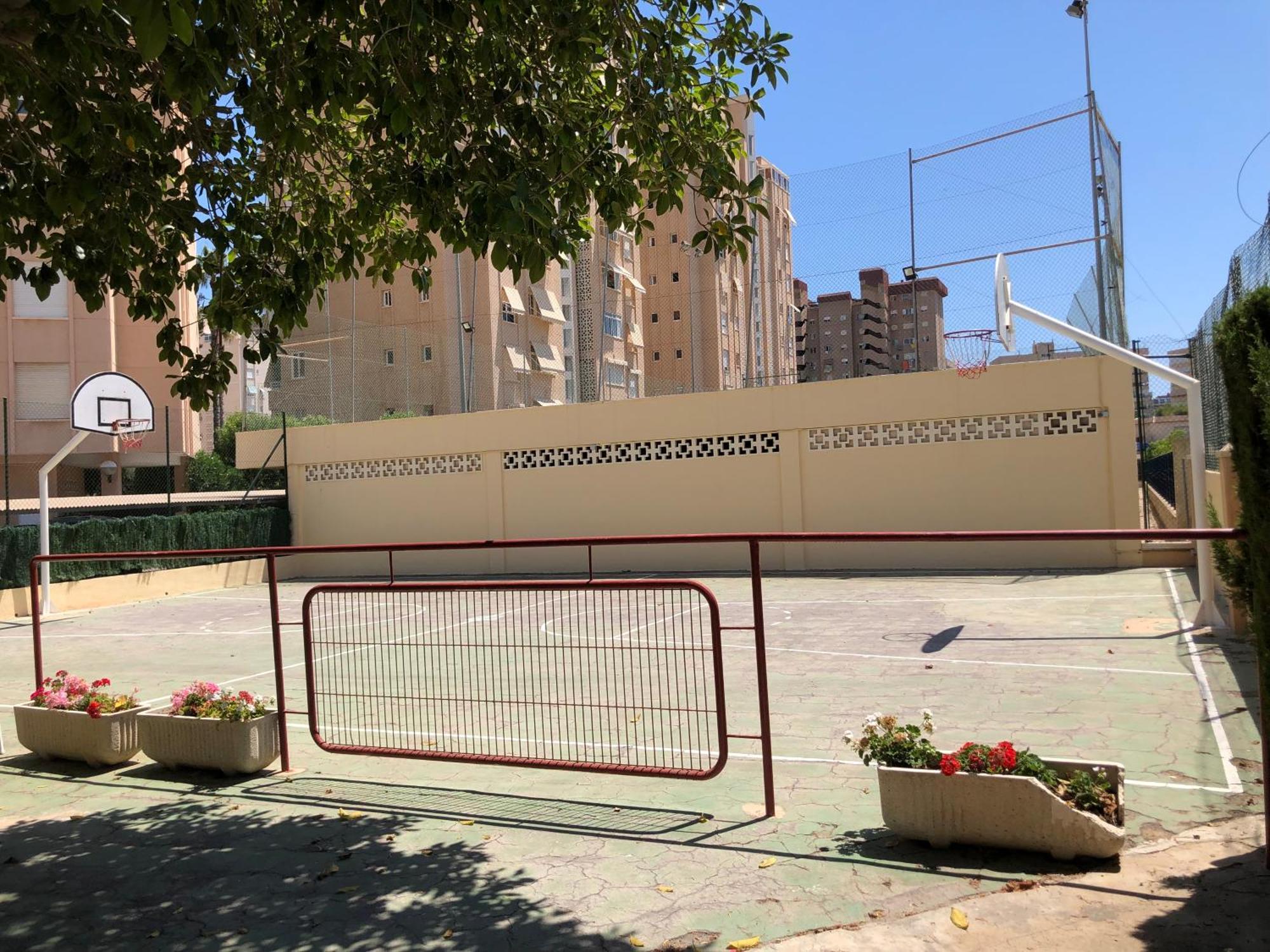 Precioso Apartamento En Urbanizacion Junto Al Mar. Alicante Dış mekan fotoğraf